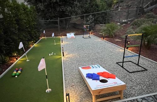 Middletown House | Lux Escape 1: Views Hot Tub Games Safari Tent