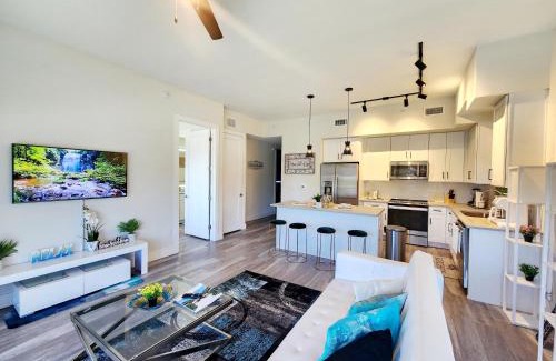 West Palm Beach Apartment | Lux place and cozy 3Beds 2Rooms enjoy life in WPB Gym, EV Station Nearby the downtown and beaches