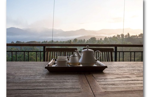 Digana Villa | Luxary villa with live-in cook, staff, & visiting massage therapist