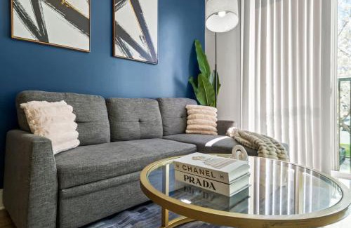 Charlotte Apartment | Luxe 1BR Suite in Waverly Charlotte NC