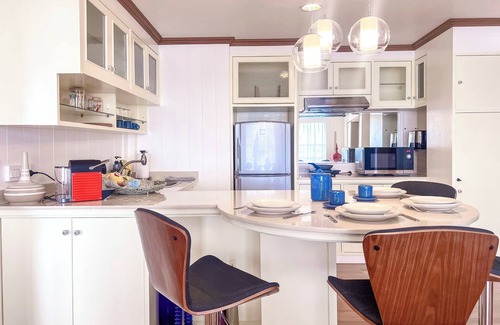 Nimman Apartment | Luxe 2 BR Apartment in Nimman Area. Cable TV and Fibre Internet