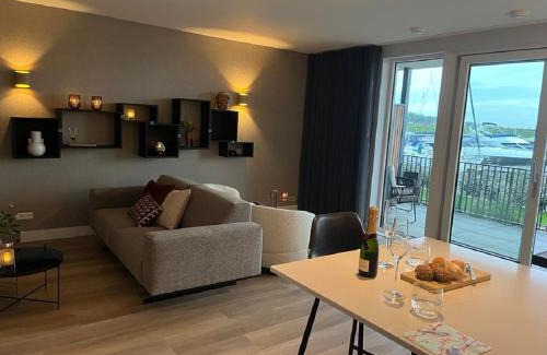 Kamperland Apartment | Luxe appartement in haven Marina Kamperland - 2 badkamers