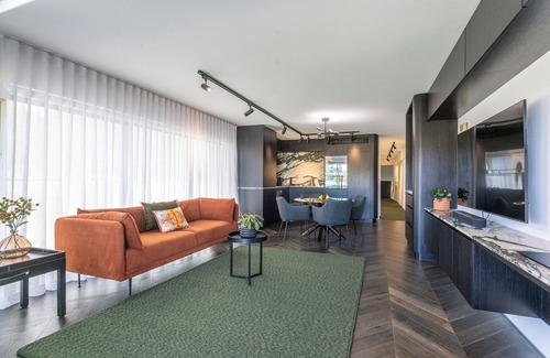 Freshwater Apartment | Luxe Beachfront Living at Freshwater - Relax & revive in style