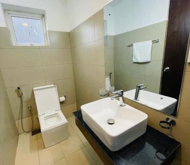 Pannipitiya Apartment | Luxe Highway Residencies