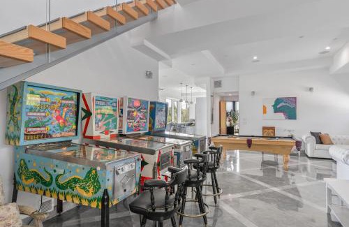Woodland Hills House | Luxe LA Escape w Pool Views Game Room Winnetka Avenue by AvantStay
