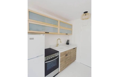 Forest Knolls Apartment | Luxe modern Lagunitas studio at Samuel P Taylor