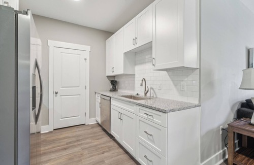 Macon Apartment | Luxe Park 1115 | 2 Bedroom 2 Bathroom Apartment