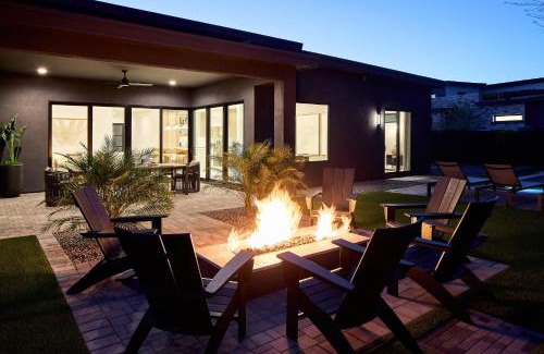 North Scottsdale House | LUXE - Tulum House - New Build - Heated Pool