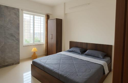 Thite Nagar Apartment | LuxeBnb - 2bhk Kharadi