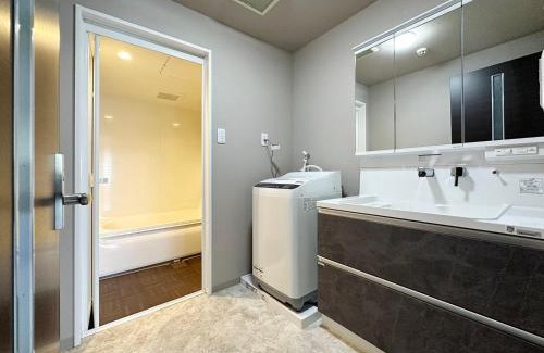 Minami Ward Apartment | Luxes - 2Br Apt for 10ppl Very Good Location