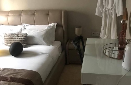 Gaborone House | Luxlusive Guest House