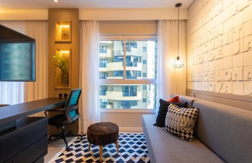 Matriz Apartment | Luxuoso Apto Em Frente Ao Shopping Curitiba - Piscina, Academia e Sauna