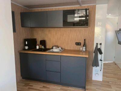 Berliner Vorstadt Boat Rental | Luxuriöses Hausboot SeaSide NEU!