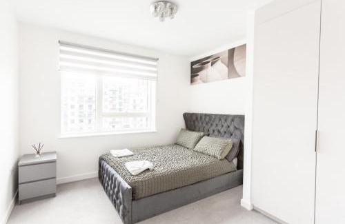 Gascoigne Apartment | Luxurious 2 Bedroom Apartment