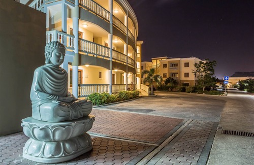 Salina House | Luxurious 2 Bedroom Apartment