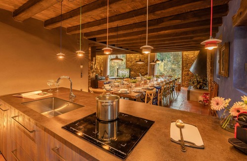 San Daniel House | Luxurious 7 bedroom villa with garden and pool in Girona