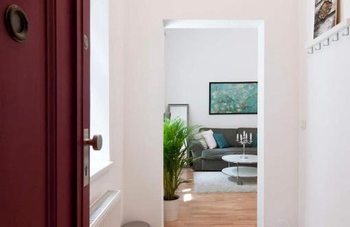 Roßau Apartment | ⍟Luxurious and Bright⍟ 5 min walk to city center (5)