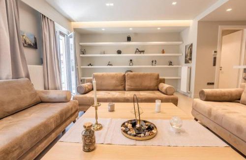 Thissio Apartment | Luxurious apartment in Acropolis