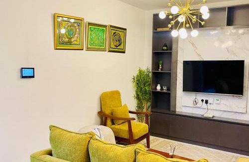 Kilimani Apartment | Luxurious, Chic & Executive 1 Bedroom, Lavington