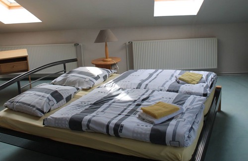 Boddin Apartment | Luxurious Apartment in Boddin with Garden