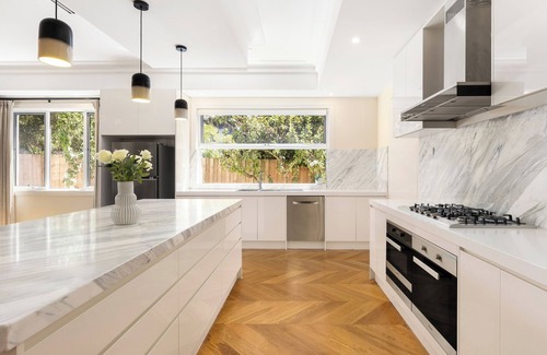 Mount Waverley House | Luxurious French Provincial Home in Mt Waverley