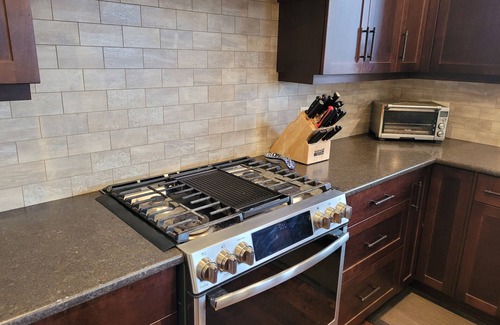 Southwest Mission House | Luxurious home with heated pool, hot tub- minutes to wineries and many beaches