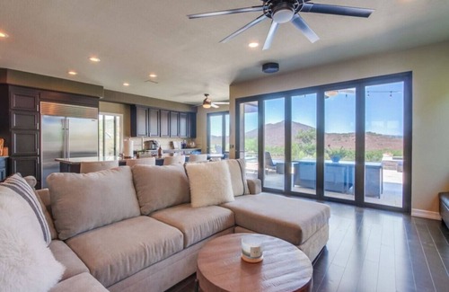 Rancho Bernardo House | Luxurious Lakeview Retreat at Lake Hodges, RB