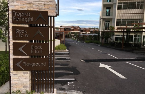 Batu Ferringhi Villa | Luxurious modern 3-storey Villa