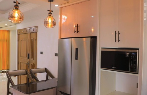 Kirkos Apartment | Luxurious Modern Traditional 2b/2ba apartment with WiFi in Addis Ababa