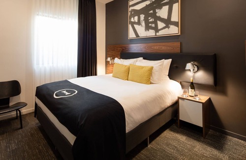 San Luis Obispo Hotel | Luxurious modern downtown hotel