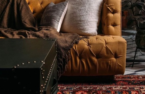 Nizamuddin East Apartment | Luxurious STUDIO BnB In DELHI's Heart