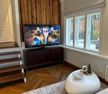 Old Town Apartment | Luxurious Vallikraavi apartment with Sauna, free parking