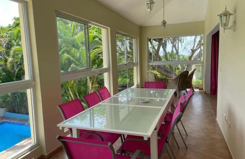 Urbanizacion Tavarez Villa | Luxurious Villa in Sosúa + Pool