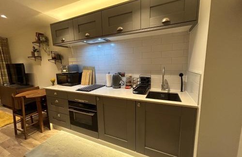 Stoney Middleton Apartment | Luxury 1 Bedroom Apartment - Rock Mill 20