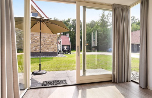 Kaatsheuvel House | Luxury 12-person vacation home in the holiday park Landal Kaatsheuvel