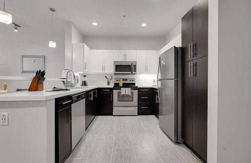 Mira Mesa Apartment | Luxury 1BR w/Spa | nr SD International Airport
