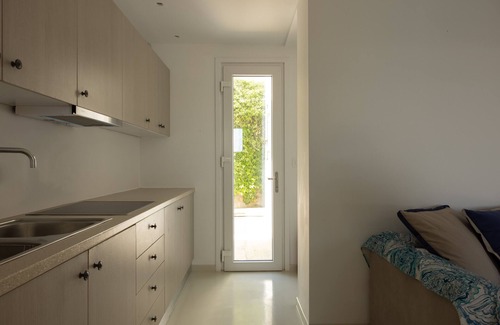 Kanalia Apartment | Luxury 2-Bedroom Apartment with Private Pool, wide Veranda and Sea View (3B)