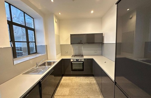 Barbican Apartment | Luxury 2 Bedroom Apartment in the heart of London