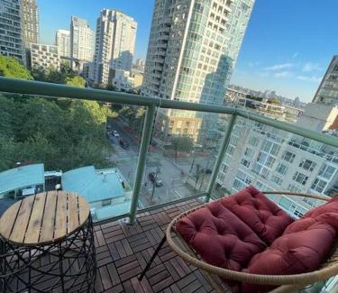 Downtown Vancouver Apartment | Luxury 2-bedroom condo beach side Yaletown