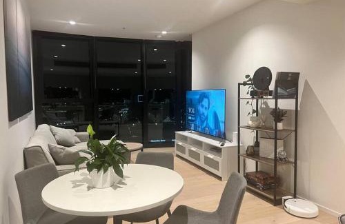 Southbank Apartment | Luxury 3 Bed 2 Bath + car park at Melbourne Square