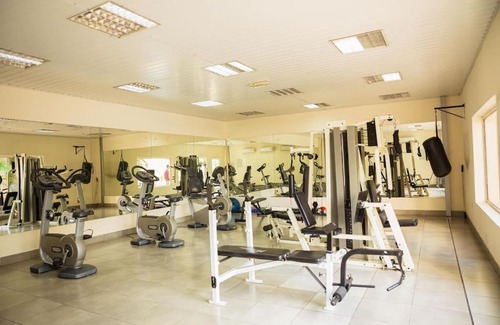 Ikoyi Apartment | Luxury 3-bedroom apt with pool,gym and gazebo