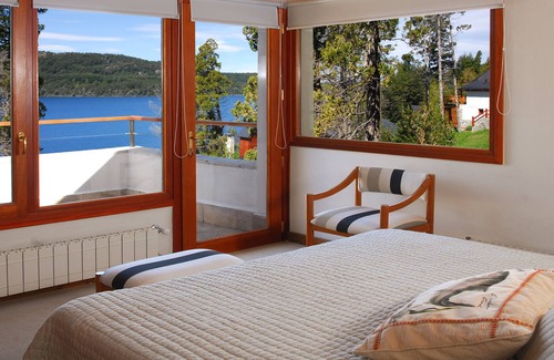 San Carlos de Bariloche House | Luxury 4 Bedroom House with Hot Tub HV6