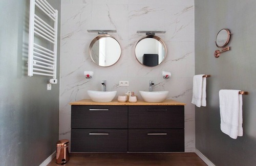 Brussels Apartment | Luxury 4-suites Loft in Brussels-Loft Des Artistes-