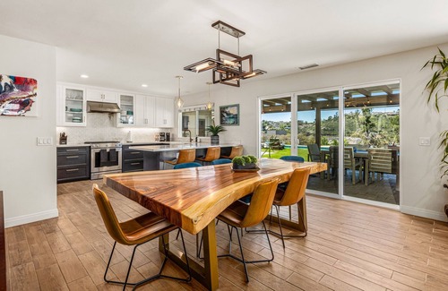 San Carlos House | Luxury Agua de Sol - Views/Pool/Spa/Sauna/Gym/EV In the heart of San Diego