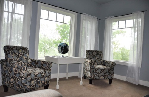 Two Harbors House | Luxury And Privacy On 10 Acres/3800 Sq Ft Chateau Overlooking Lake Superior