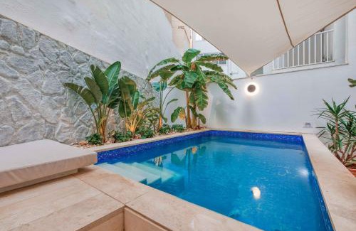 Qawra Apartment | Luxury Apartment In St Pauls Bay W Pool By Homely