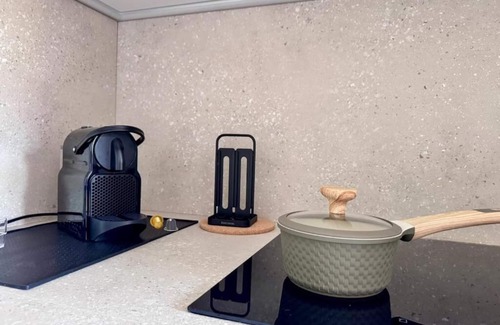 Aurelio Apartment | Luxury Apartment Metro Cornelia