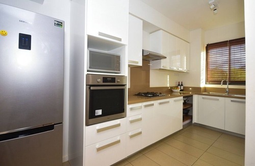 Roches Noires Apartment | Luxury apartment for 6 people. With Sea View and access to a swimming pool.