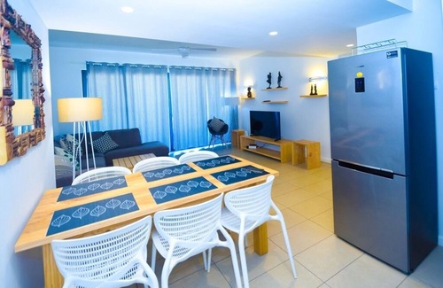Roches Noires Apartment | Luxury apartment for 6 people. With Sea View and access to a swimming pool.