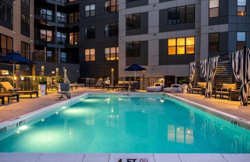 The Hill Apartment | Luxury Apartments by Hyatus at Pierpont